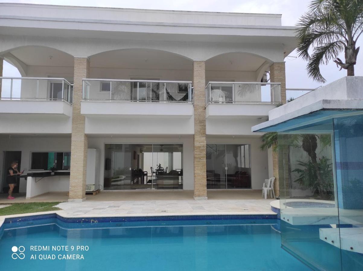 Casa Com Piscina A 150M Da Praia Da Enseada Гуаружа Екстериор снимка